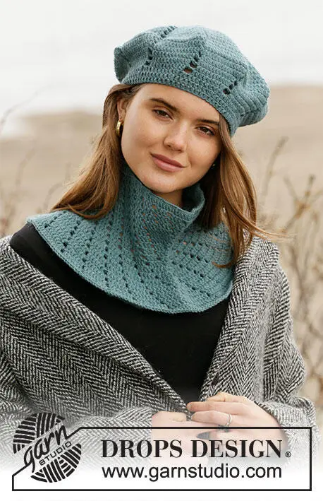 Beret and Spiral Scarf offers Set